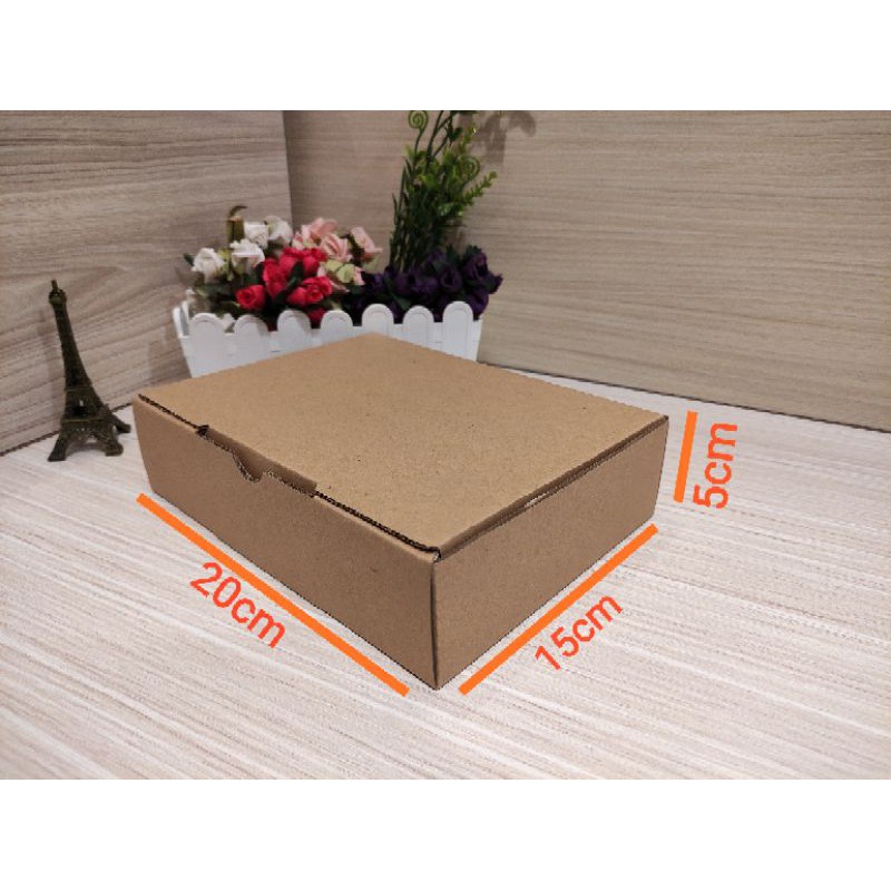 Kardus Packing Hampers Uk 20x15x5cm