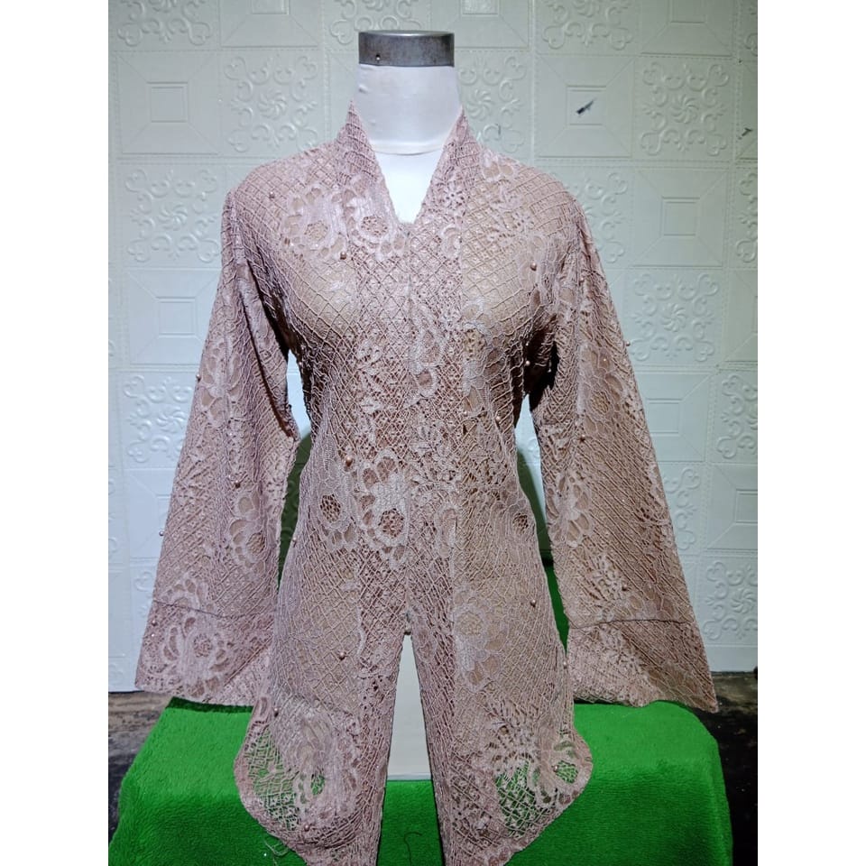 kebaya encim modern mutiara//kebaya kartini brokat//atasan brokat//kebaya brokat murah