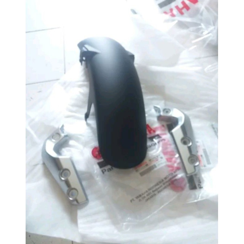 Spakbor depan + kupingan 1set yamaha XSR155 XSR 155 original