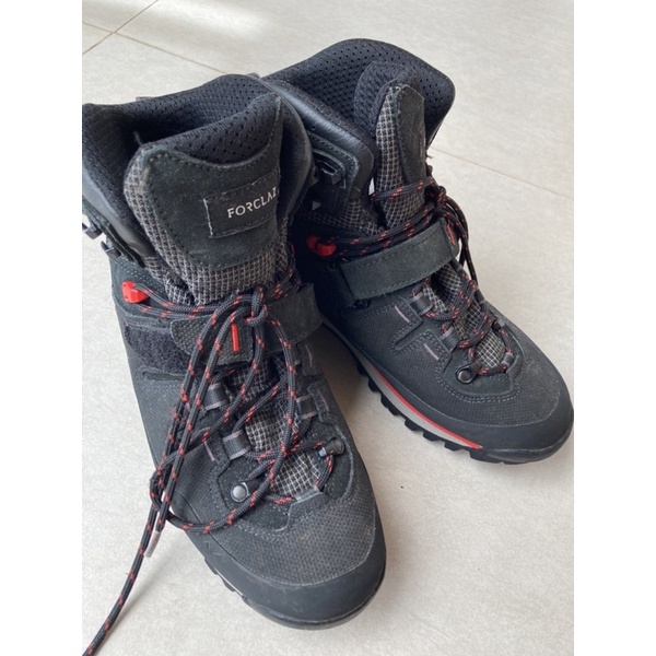 Decathlon Forclaz Sepatu Gunung Trekking Shoes 39 (Second)
