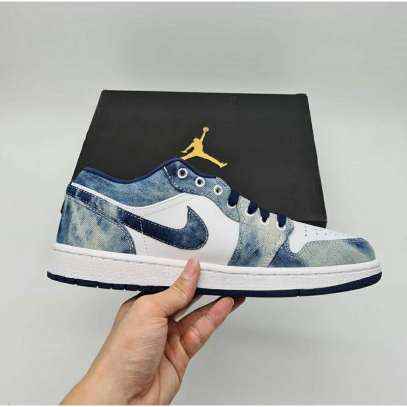 NIKE AIR JORDAN 1 LOW WASHED DENIM
