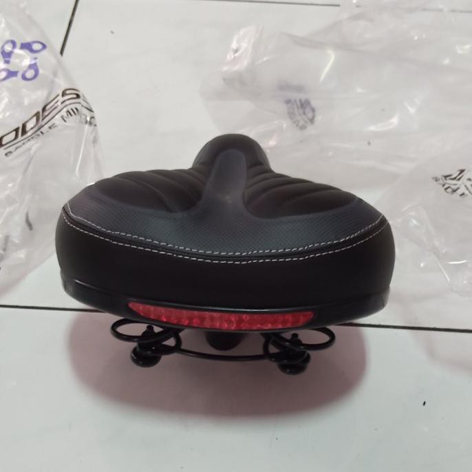 Sadel Sepeda Mtb Empuk Lebar Jok Sepeda Lipat Dengna Per Dan Reflektor