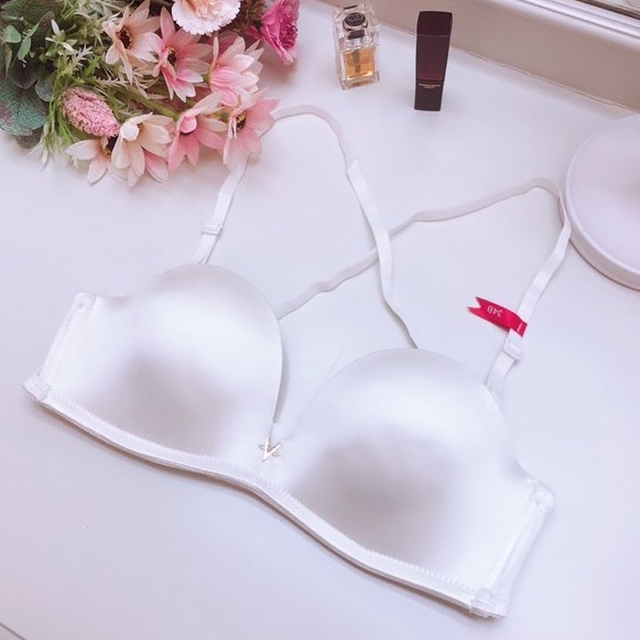 BRA SEAMLESS FASHION (K-F6) ELEGAN STYLE SIMPLE MODEL