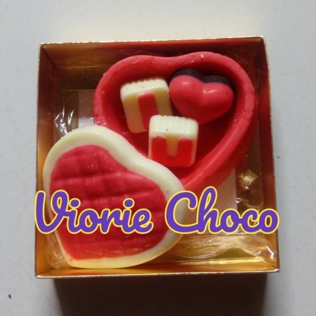 

Coklat Valentine - Love - Viorie Choco