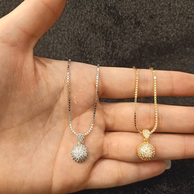 Kalung+liontin wynn bulat