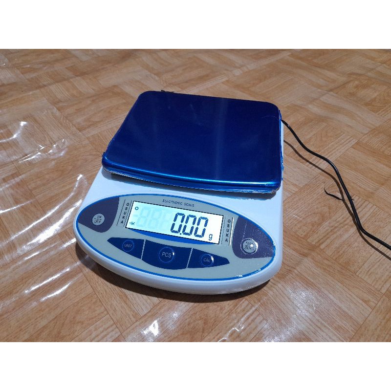 Timbangan Analitik Digital 5 kg x 0,01 Gram Osuka