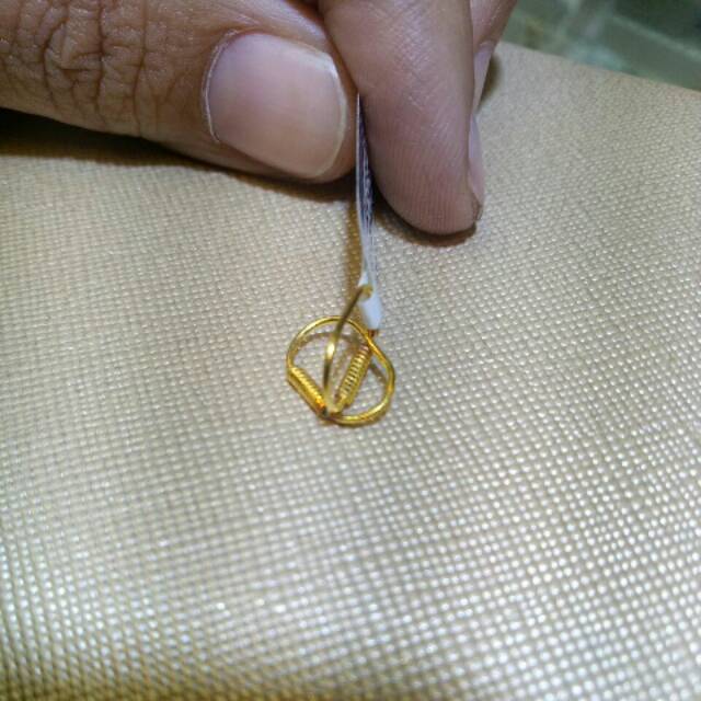 Punya rika anting bayi emas 24 setengah gram
