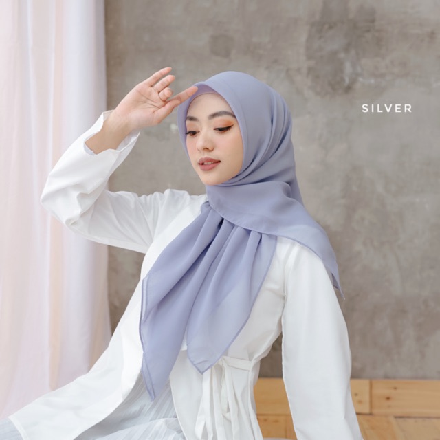 VINA DAILY SCARF (VDS)