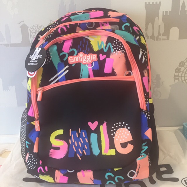 smiggle smile backpack