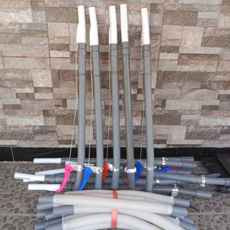 Paket Stik + Selang Alat Kocor Alat Siram Tanaman. Isi Stik Dan Selang.