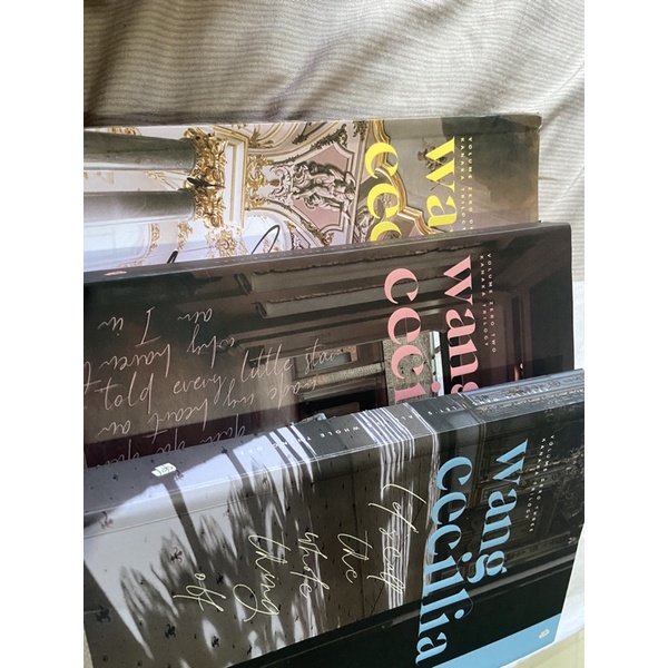 PRELOVED BUKU CECILIA WANG
