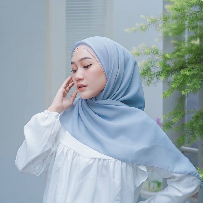 50 warna BELLA SQUARE JILBAB SEGI EMPAT POLLYCOTTON-bella ocean