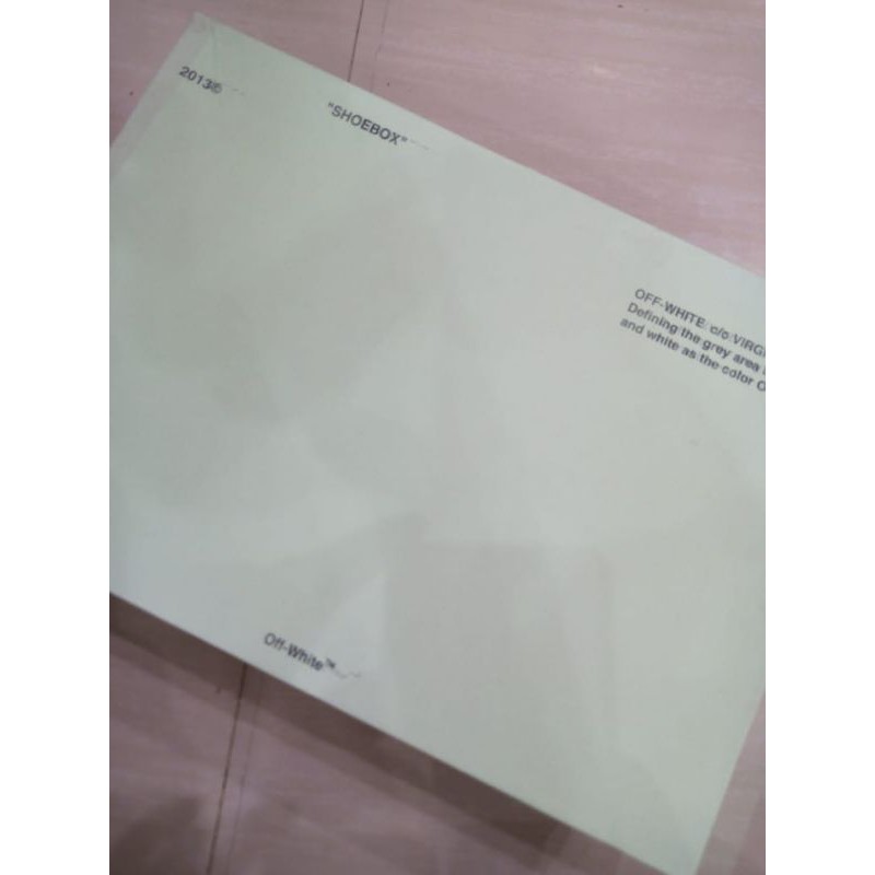 sepatu OFF WHITE