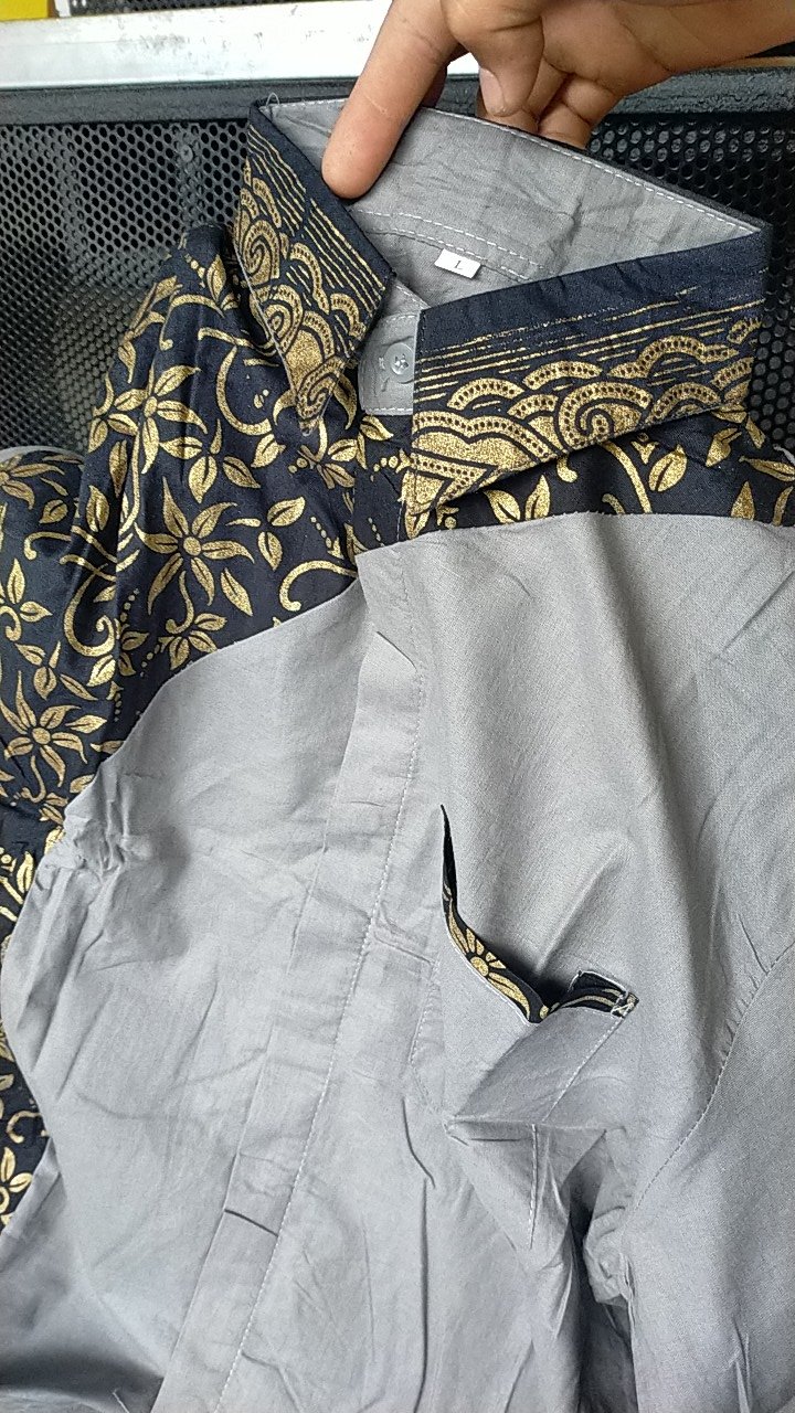 Rfn Santa Ricci Kemeja Pria Reguler Motif Murah Hitam Navy Biru Langit Putih Abu Tua Elektrik Maroon