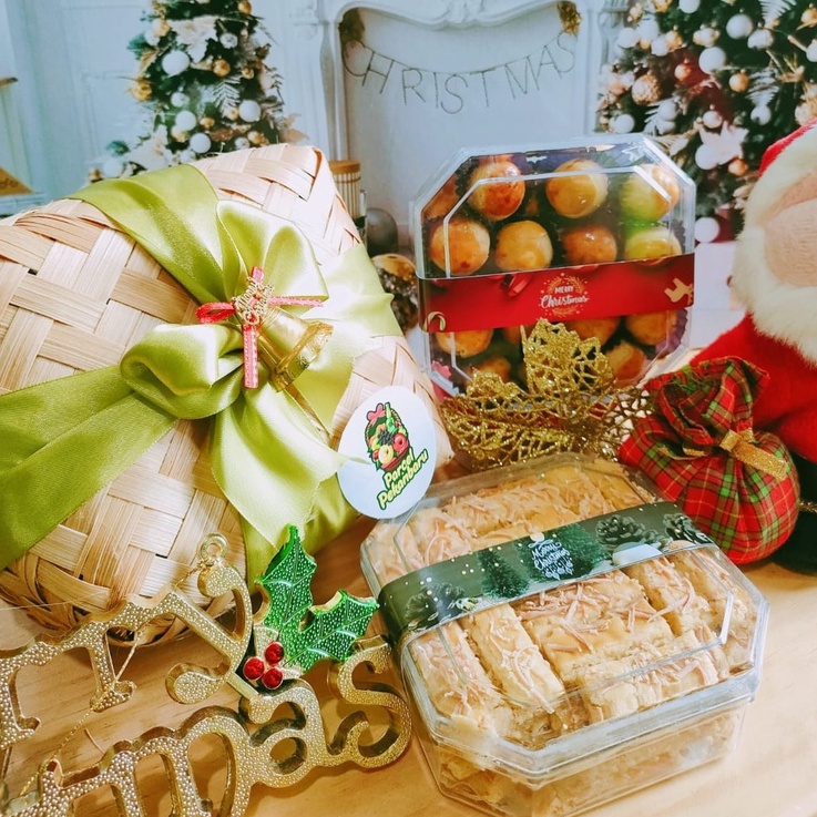 

Christmas Hampers|Parcel Natal|Kue Natal Premium-St.Laurentius Giustiani