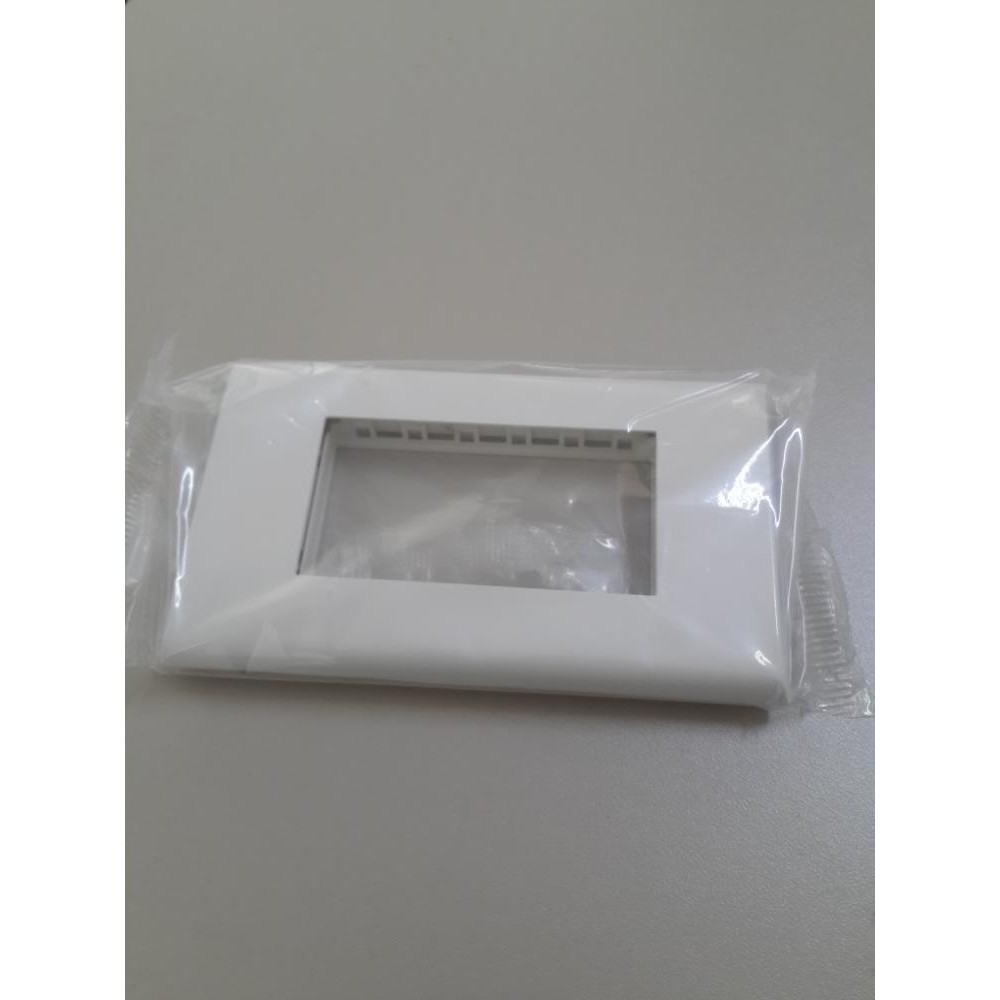 Plate Panasonic WNJ6803W