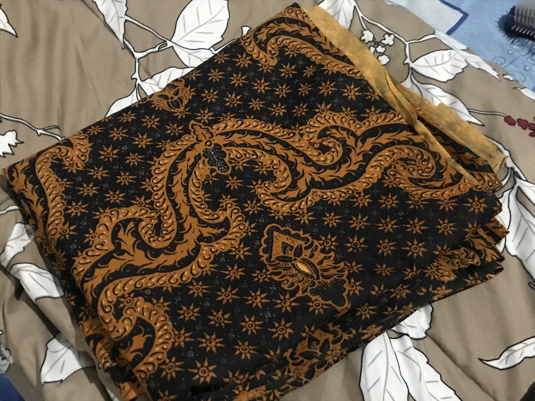 Kain Jarik Batik Solo Motif Sogan Truntum Kuncoro