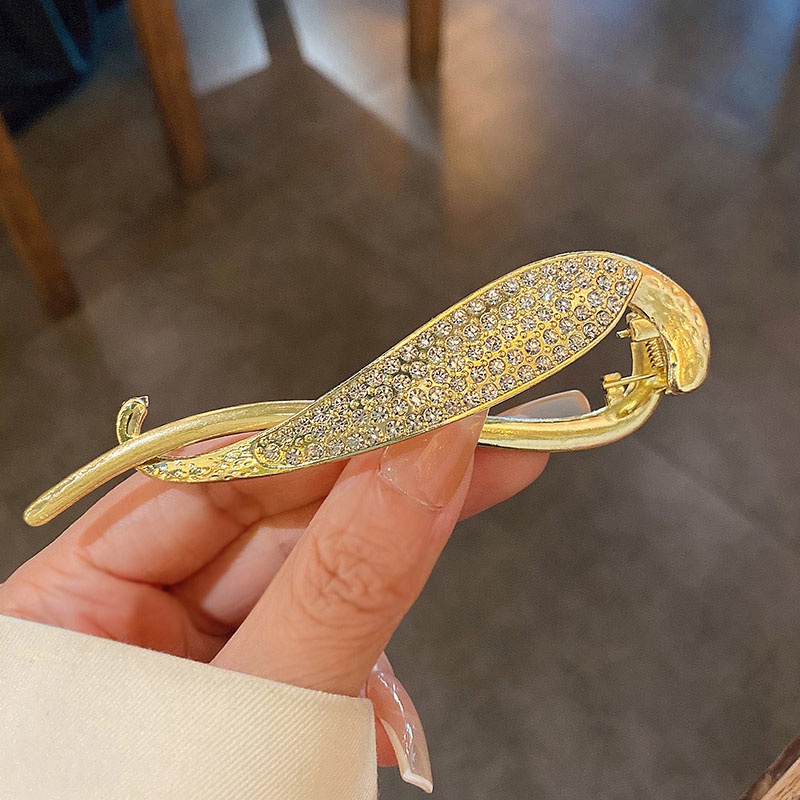 Jepit Rambut Aksen Mutiara Dan Berlian Untuk Wanita