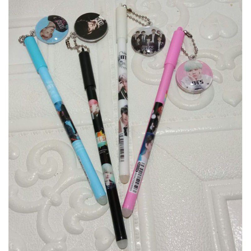 

PULPEN GEL BTS BT21 GANTUNGAN PIN ( ISI 12 PCS )