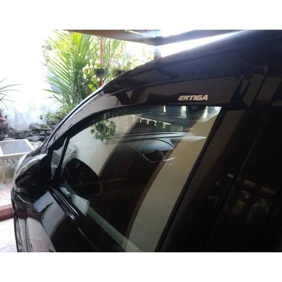 Aksesoris Eksterior Mobil Talang Air Ertiga 2012-2017 Slim Sun Visor Solid Black , High Quality Produk Baru