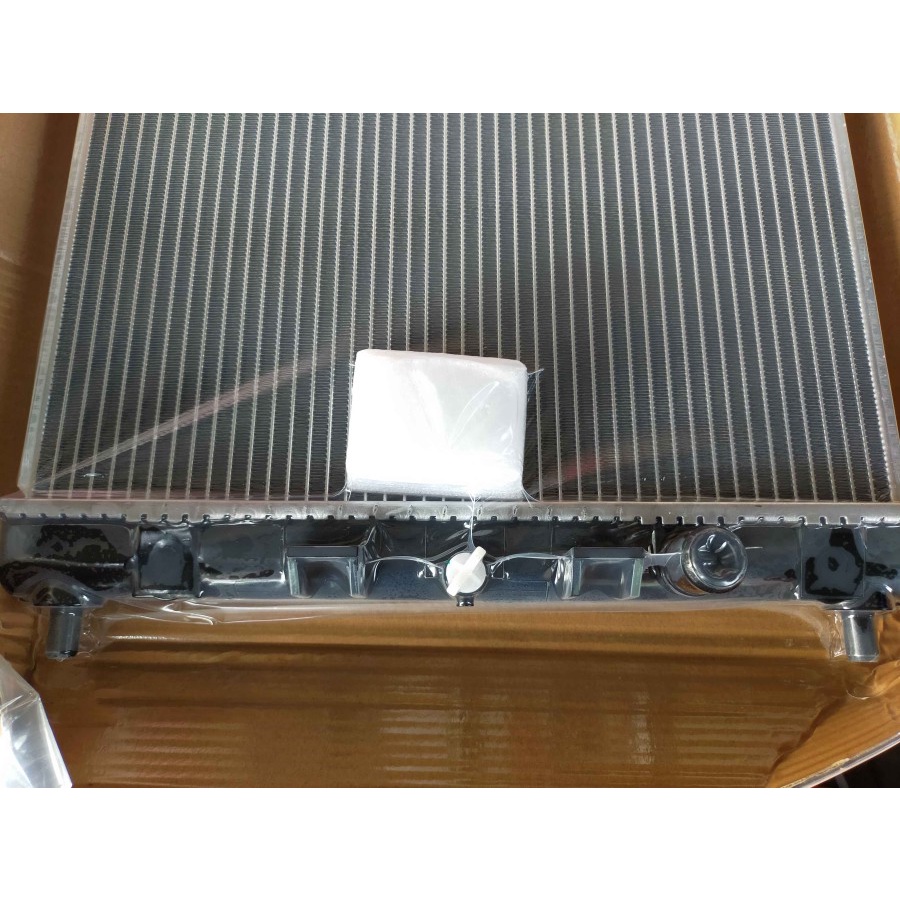 Radiator Suzuki APV Manual Aftermarket