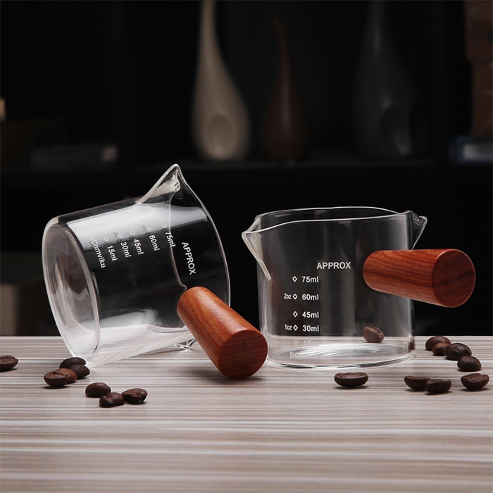 Gelas Takar Kopi Espresso Gelas Takar Kaca Double Mouth Gagang Kayu Gelas Ukur Kopi Coffee Espresso Measuring Cup High Borosilicate Glass 75ml dan 70ml