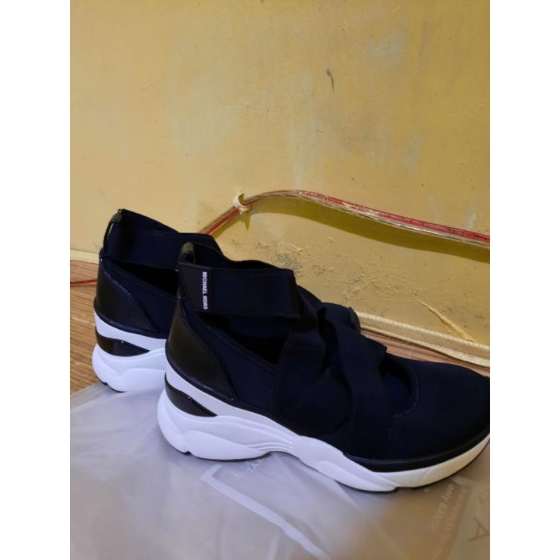 Michael Kors Chessa Scuba