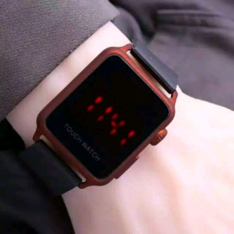 [GW] Jam Tangan Pria Segi Touchscreen Digital Rubber Case