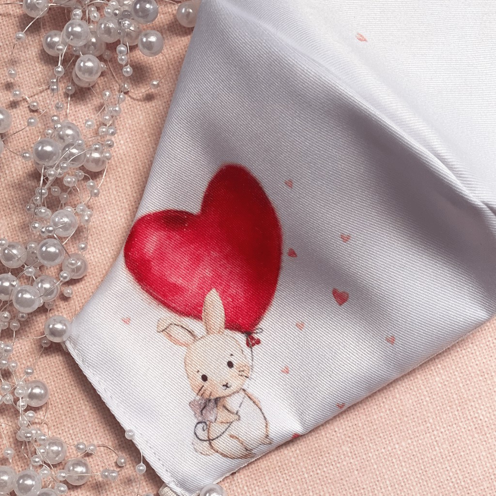 Masker kain michie valentine heart