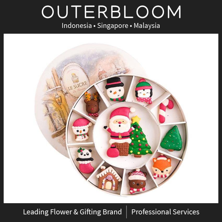 

Christmas Cake Box - Le Sucre Christmas HoHo Santa Circle Box
