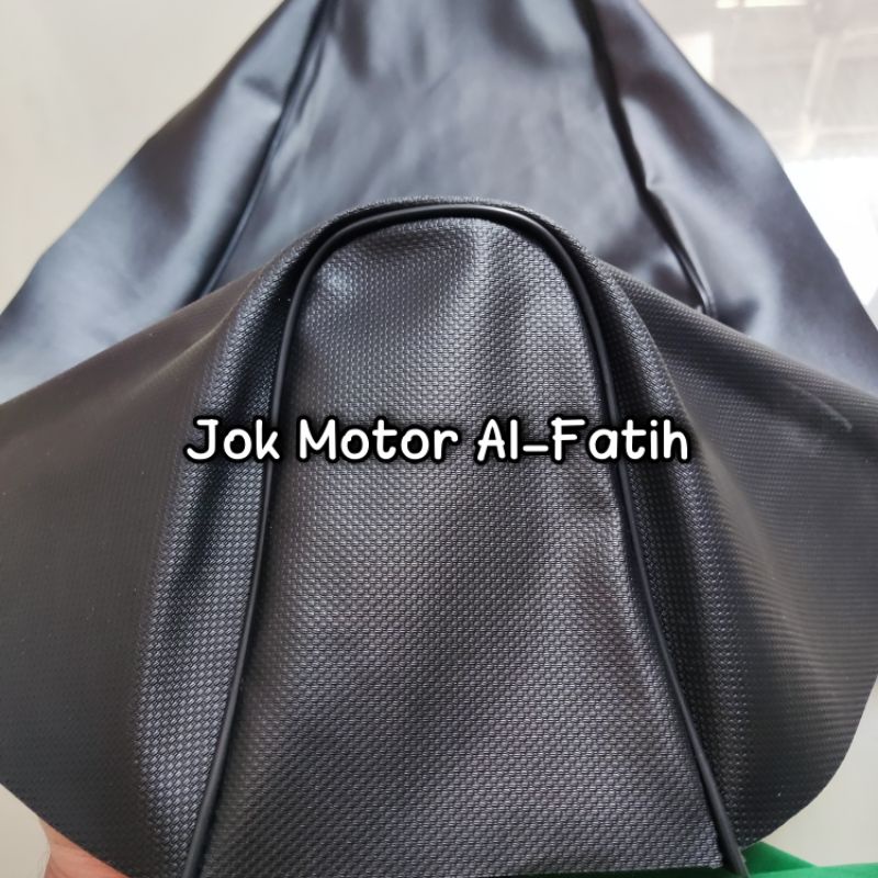 Sarung Cover Kulit Jok Motor Honda Vario 110 Karbu FI Original