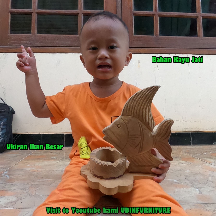 Asbak Kayu Jati Model Miniatur Ikan Ukiran Kerajinan Jepara