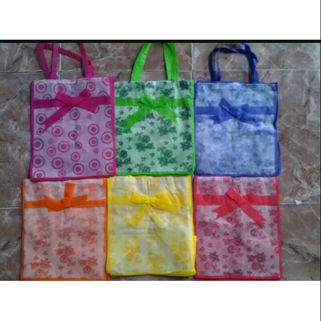 

Tas serbaguna (nasi box)