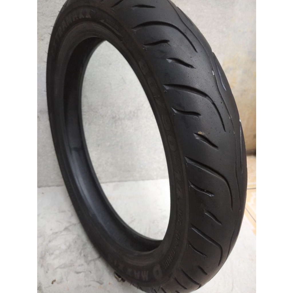 BAN LUAR UNTUK DEPAN BEAT TIPE TUBLES UKURAN 80/90 MERK MAXXIS