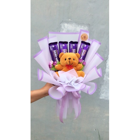 

Bucket Coklat Cadbury Plus Teddy Bear Buket Coklat Cadbury