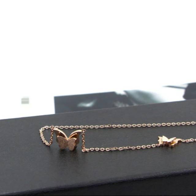 Kalung Titanium Model Two Beautiful Butterflys  Rose Gold, Gold dan Silver