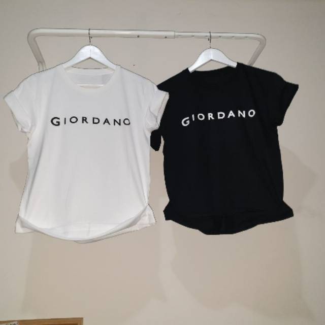  Kaos  Giordano  Hitam Putih Shopee Indonesia