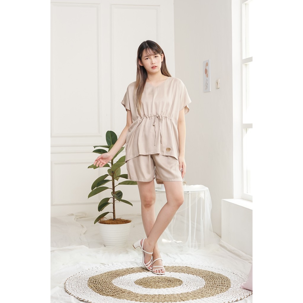 Sundays Attire - COCO SET Setelan Piyama Wanita Rayon Bordir Serut Celana Pendek