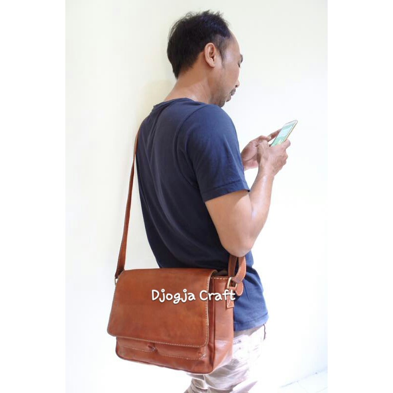Djecraft Tas Kulit Postman Coklat Tua