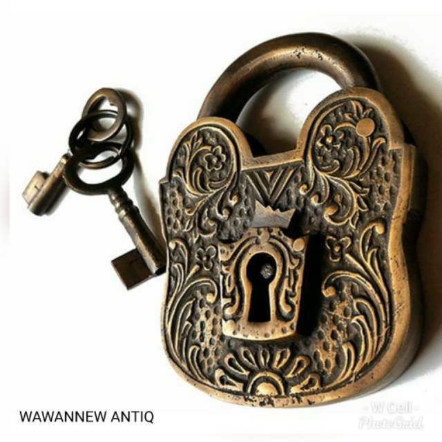 Kunci Gembok Rumah Pagar Kuningan Antik Murah Motif Batavia Ukir 12cm