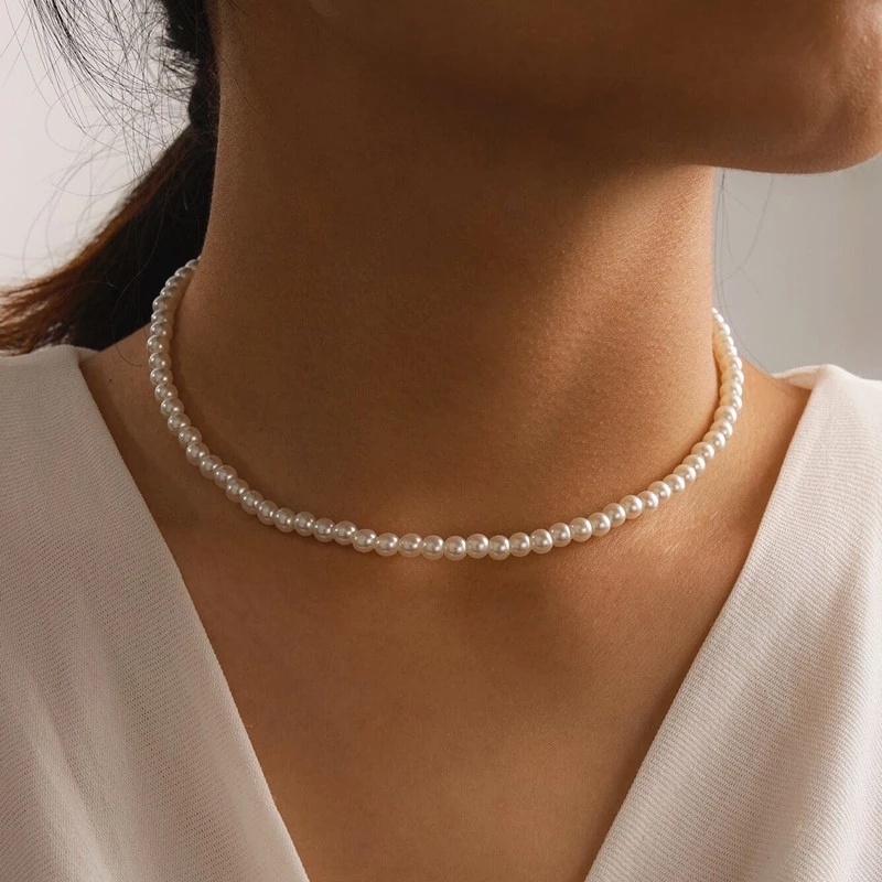 Kalung Choker Klavikula Rantai Manik-Manik Mutiara Imitasi Warna Putih Untuk Wanita