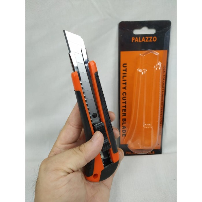 

Bagus Cutter Palazzo Pisau Cutter Dorong Ukuran Besar Gagang Karet Knife Terlaris