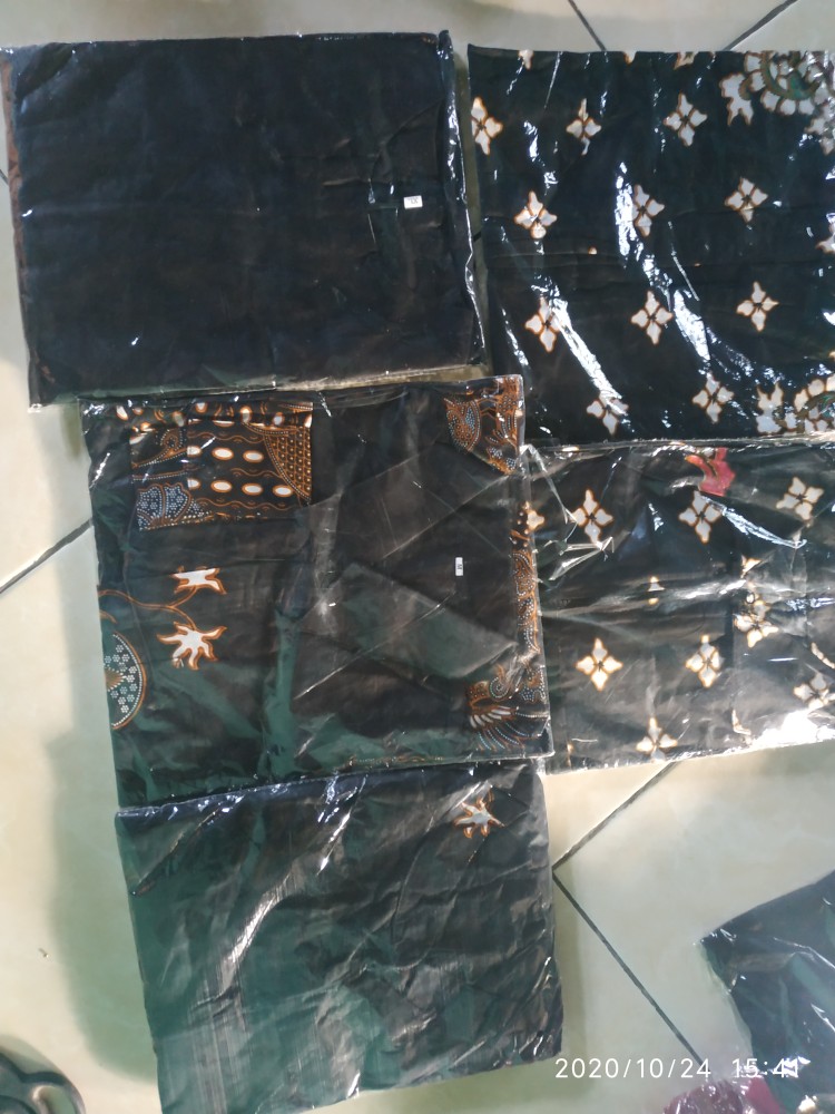 Wou Batik Couple Shofia Estetika Brokat - Couple Modern Batik Couple Sarimbit Brokat Kebaya