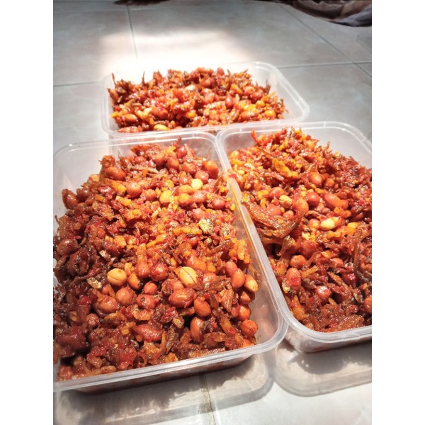 

Teri Tawar Kacang Sambal Balado Maknyos 500g