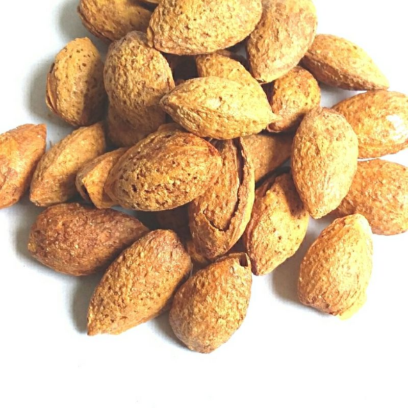 

Kacang Almond panggang kulit 500gram