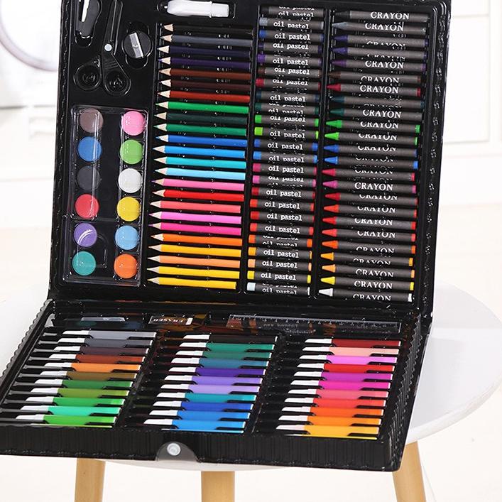 

Flash Sale LKM230 Crayon Set 150pcs Pensil Warna Gambar / Alat Tulis & Lukis Melukis ATK 1KG 2PC LITTLE KUMA !