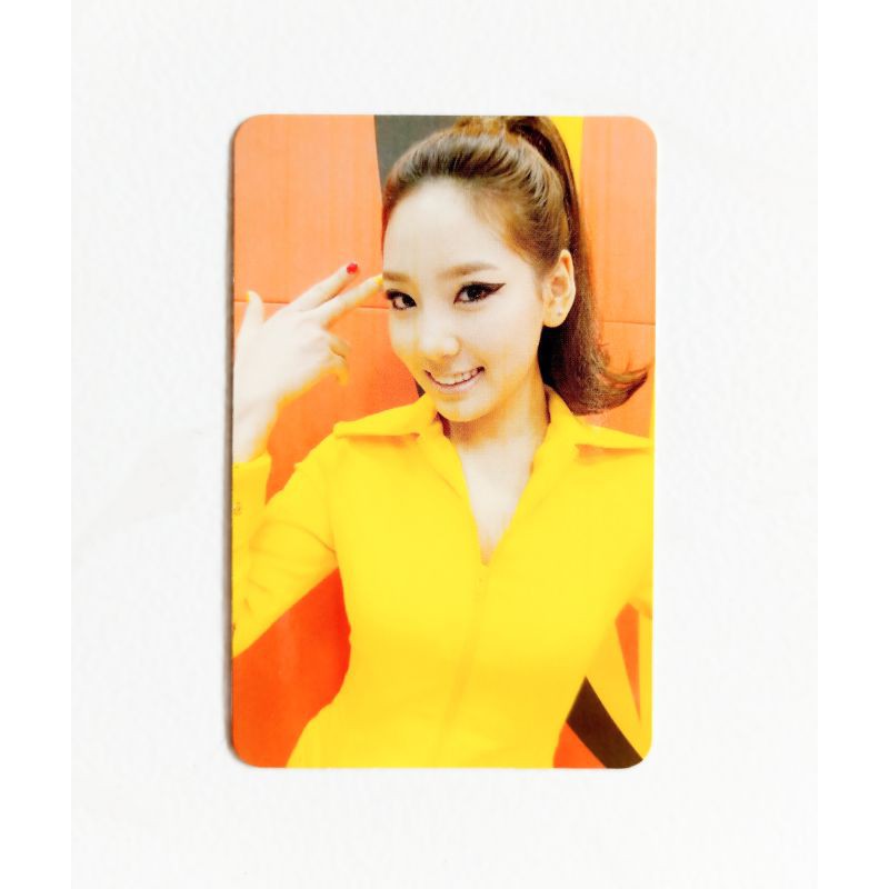SNSD - TAEYEON HOOT ALBUM PHOTOCARD / PC