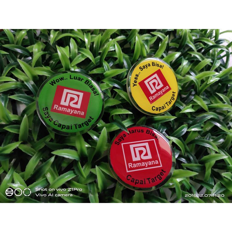 PIN RAMAYANA BAHAN AKRILIK