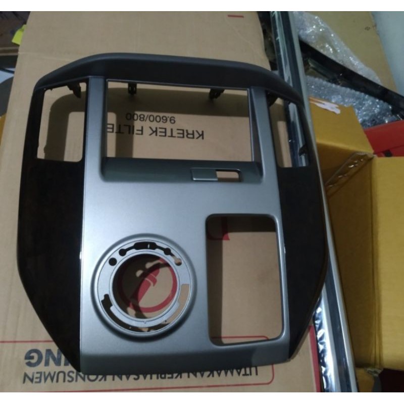 panel frame head unit tape Daihatsu Luxio original