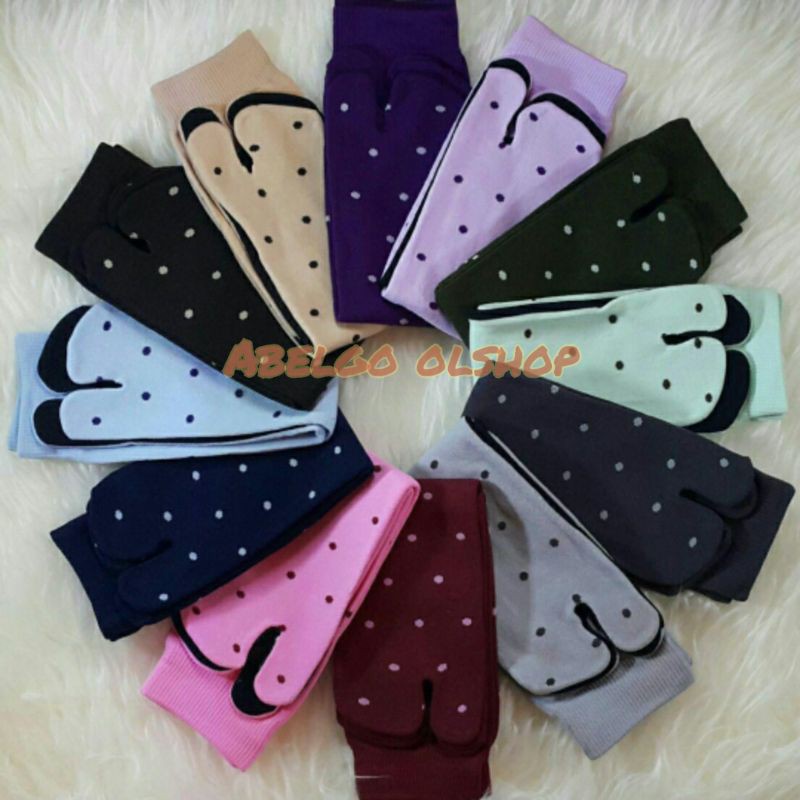 kaos kaki jempol motif polkadot/kaos kaki wanita muslimah/kaos kaki jempol panjang